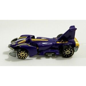 Hot Wheels Jet Threat 4.0 Toy Car Purple Gold Racing Jet Series 1:64 Scale